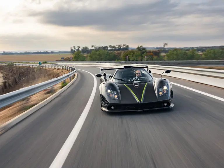 独一无二：帕加尼 Zonda 760 LM Roadster 敞篷跑车将拍卖，预估价超 1200 万美元